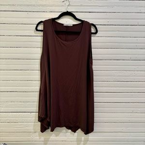 Handkerchief Hem Tank